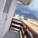 Kitnet Com Cozinha Em Ubatuba